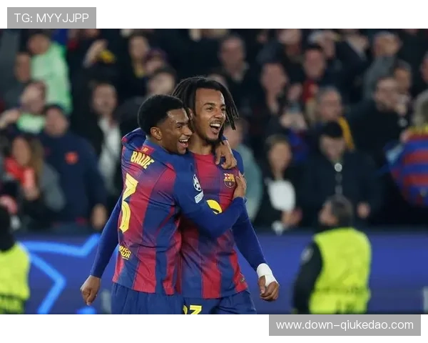 巴萨后卫孔德3分钟内头球双响，助球队2-1逆转法兰克福，成队史首位欧冠头球梅开二度后卫。